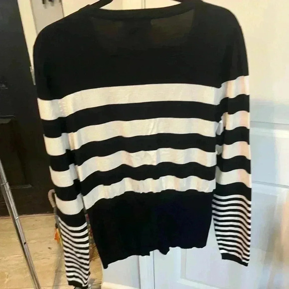 Women’s Cardigan - XL - Picture 3 of 5